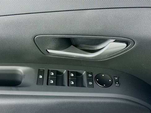 New 2026 Hyundai Tucson SE FWD image 17