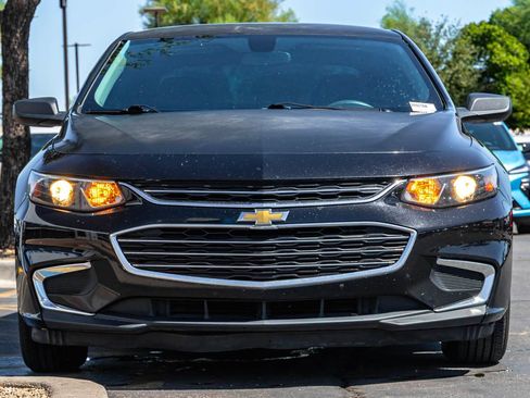 Used 2017 Chevrolet Malibu LS FWD image 4