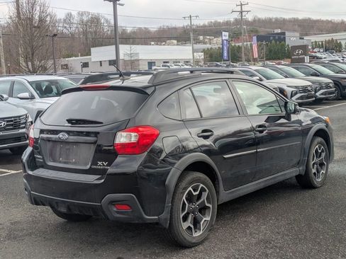 Used 2015 Subaru Crosstrek 2.0i Limited AWD/4WD image 2