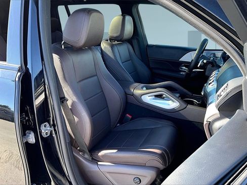 Used 2022 Mercedes-Benz GLS 450 4MATIC w/ AMG Line Exterior image 28