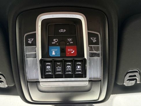 Used 2025 RAM 1500 Limited image 16