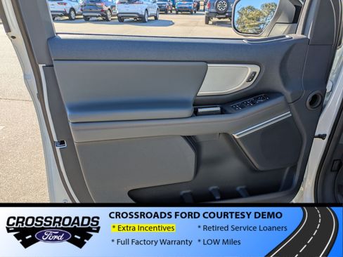 New 2025 Ford Expedition Max Active image 15