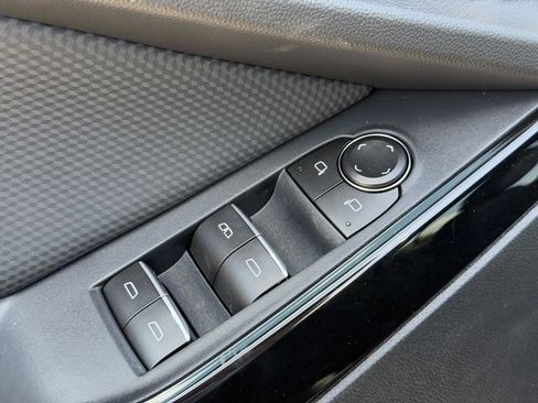 New 2026 Chevrolet Equinox RS image 68