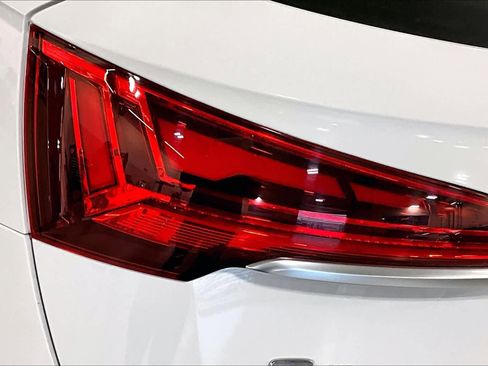 Used 2021 Audi Q5 Prestige w/ Prestige Package image 29