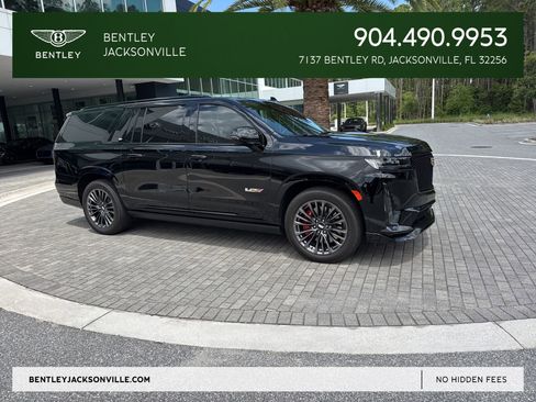Used 2023 Cadillac Escalade ESV V AWD/4WD image 1