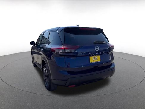 Used 2025 Nissan Rogue SV FWD image 11