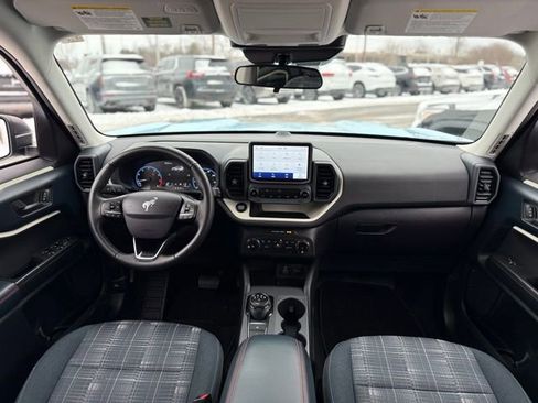 Certified 2023 Ford Bronco Sport Heritage w/ Heritage Convenience Package image 3