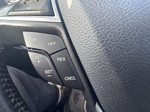 Used 2016 Ford Fusion Titanium image 22