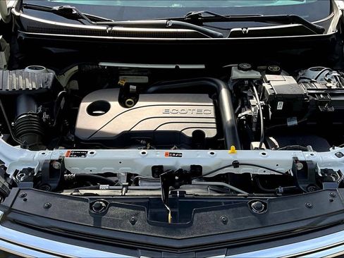 Used 2023 Chevrolet Equinox LT FWD image 32