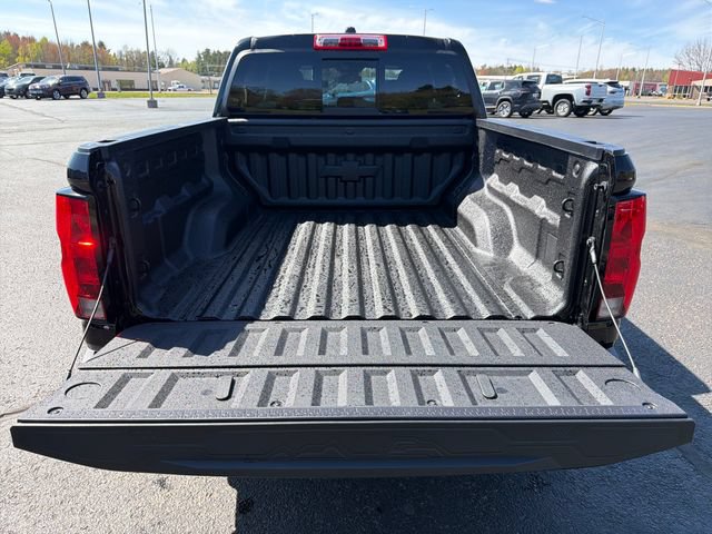 New 2026 Chevrolet Colorado Trail Boss AWD/4WD image 5