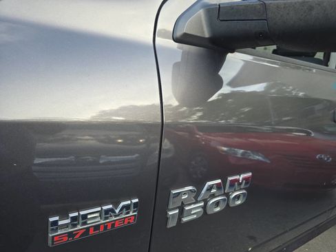 Used 2015 RAM 1500 Tradesman w/ Exterior Appearance Group AWD/4WD image 5