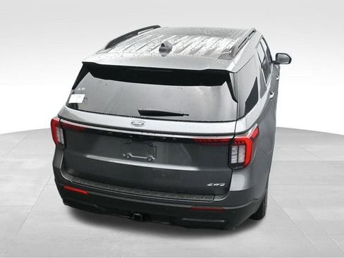 New 2026 Ford Explorer ST-Line image 19