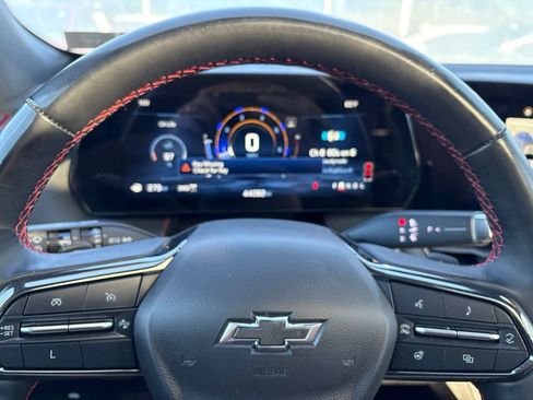 Certified 2025 Chevrolet Equinox RS w/ Safety and Technology Package AWD/4WD image 23