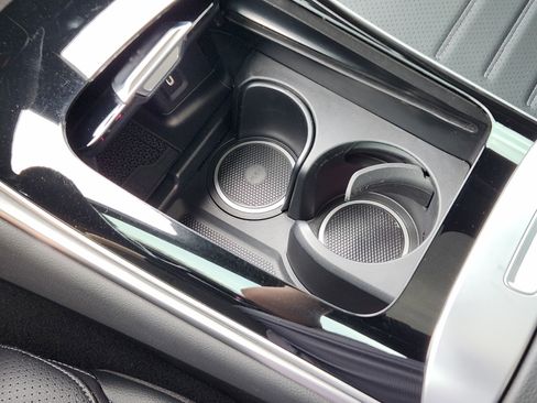 Certified 2025 Mercedes-Benz GLC 300 4MATIC image 21