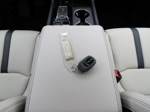 New 2026 Honda Pilot image 30
