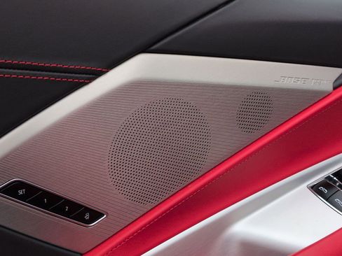 Used 2020 Chevrolet Corvette Stingray w/ 3LT Preferred Equipment Group image 32