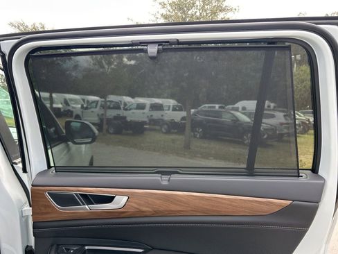 New 2026 Volkswagen Atlas SE image 48