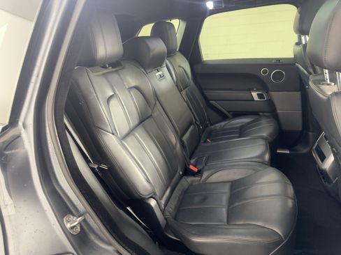 Used 2017 Land Rover Range Rover Sport HSE image 28