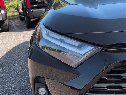 Certified 2022 Toyota RAV4 XLE Premium FWD image 10