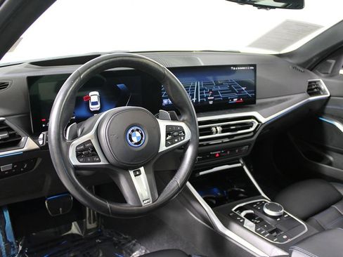 Used 2023 BMW 330e 330e w/ M Sport Package image 7