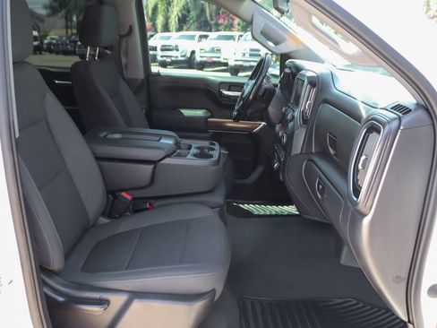 Used 2022 Chevrolet Silverado 1500 LT RWD image 36