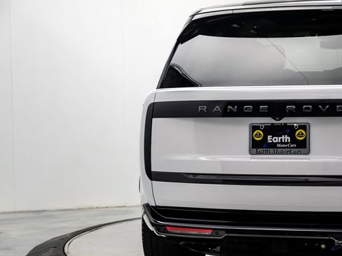 Used 2023 Land Rover Range Rover Autobiography AWD/4WD image 14
