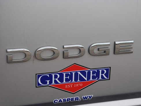 Used 2011 Dodge Nitro SXT image 12