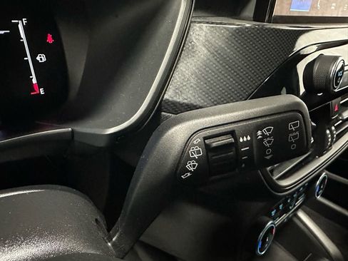 Used 2025 Ford Escape ST-Line image 23