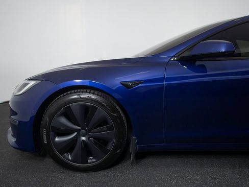 Used 2022 Tesla Model S AWD/4WD image 16