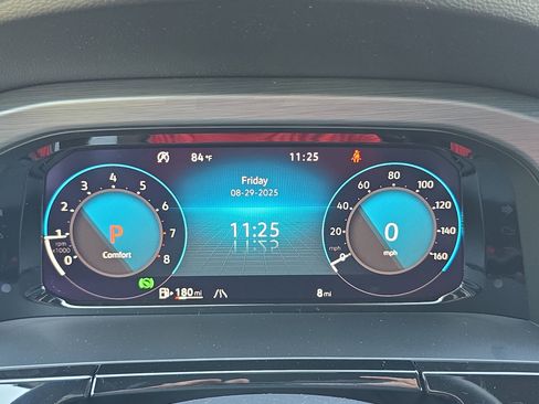 New 2026 Volkswagen Atlas Cross Sport SE image 18