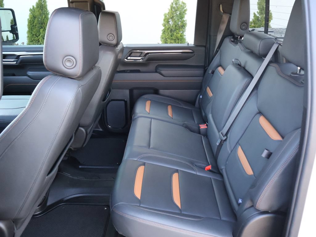 Certified 2024 GMC Sierra 2500 AT4 w/ AT4 Premium Plus Package AWD/4WD image 9