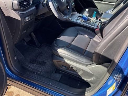 Used 2020 Ford Explorer XLT w/ Equipment Group 202A image 1