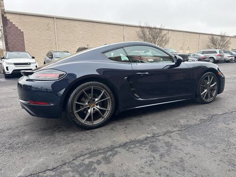 Used 2018 Porsche 718 Cayman image 10