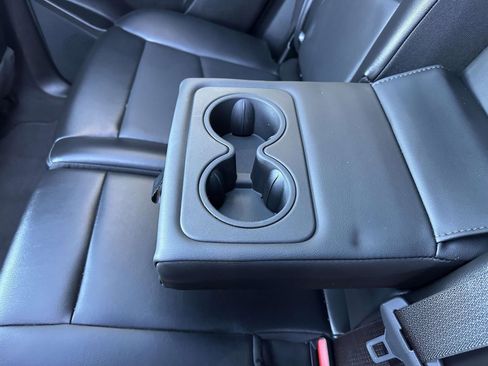 Used 2023 Cadillac XT5 Premium Luxury w/ Technology Package image 11