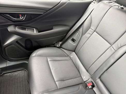 Certified 2025 Subaru Outback Limited AWD/4WD image 12
