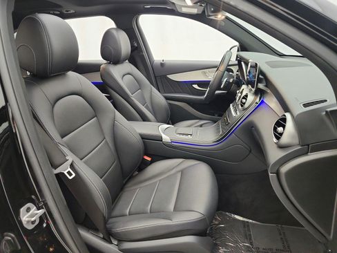 Used 2022 Mercedes-Benz GLC 300 image 19
