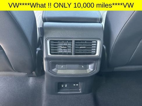 Used 2024 Volkswagen Atlas Cross Sport SEL Premium R-Line AWD/4WD image 17