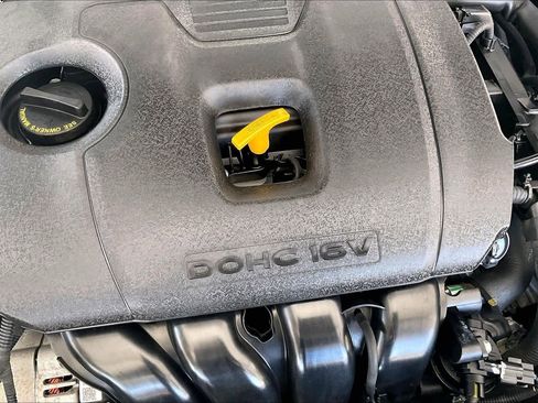 Used 2019 Kia Forte LXS image 31