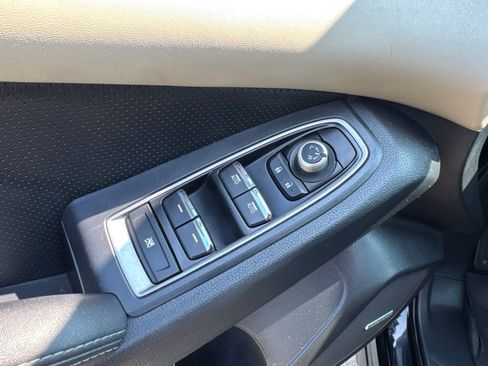 Used 2019 Subaru Ascent Limited AWD/4WD image 19