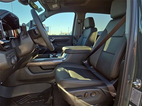 New 2025 Chevrolet Silverado 2500 LTZ w/ LTZ Convenience Package image 10