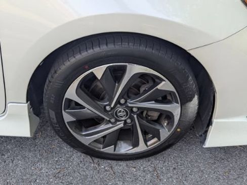 Used 2018 Toyota Corolla iM w/ All-Weather Mat Package FWD image 11