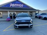 Used 2024 Kia Sportage LX image 2