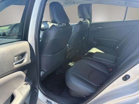 Used 2019 Toyota Prius Prime Advanced image 28