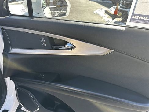 Certified 2019 Lincoln Nautilus Premier image 35