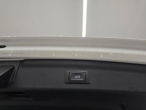 Used 2023 Audi Q3 2.0T Premium image 39