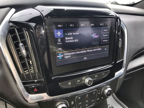 Used 2023 Chevrolet Traverse LT image 16