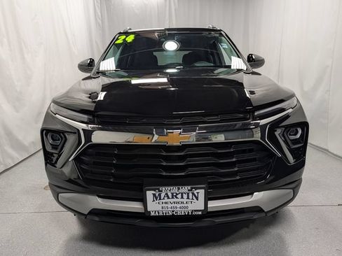 Certified 2024 Chevrolet TrailBlazer LT w/ Driver Confidence Package AWD/4WD image 8