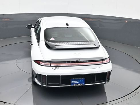 Certified 2023 Hyundai Ioniq 6 SEL image 18