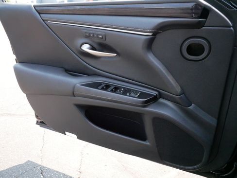 Used 2020 Lexus ES 350 w/ Premium Package FWD image 27