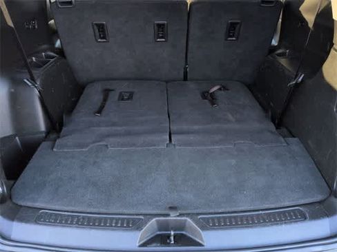 Used 2018 GMC Acadia SLE w/ Driver Alert Package I image 34